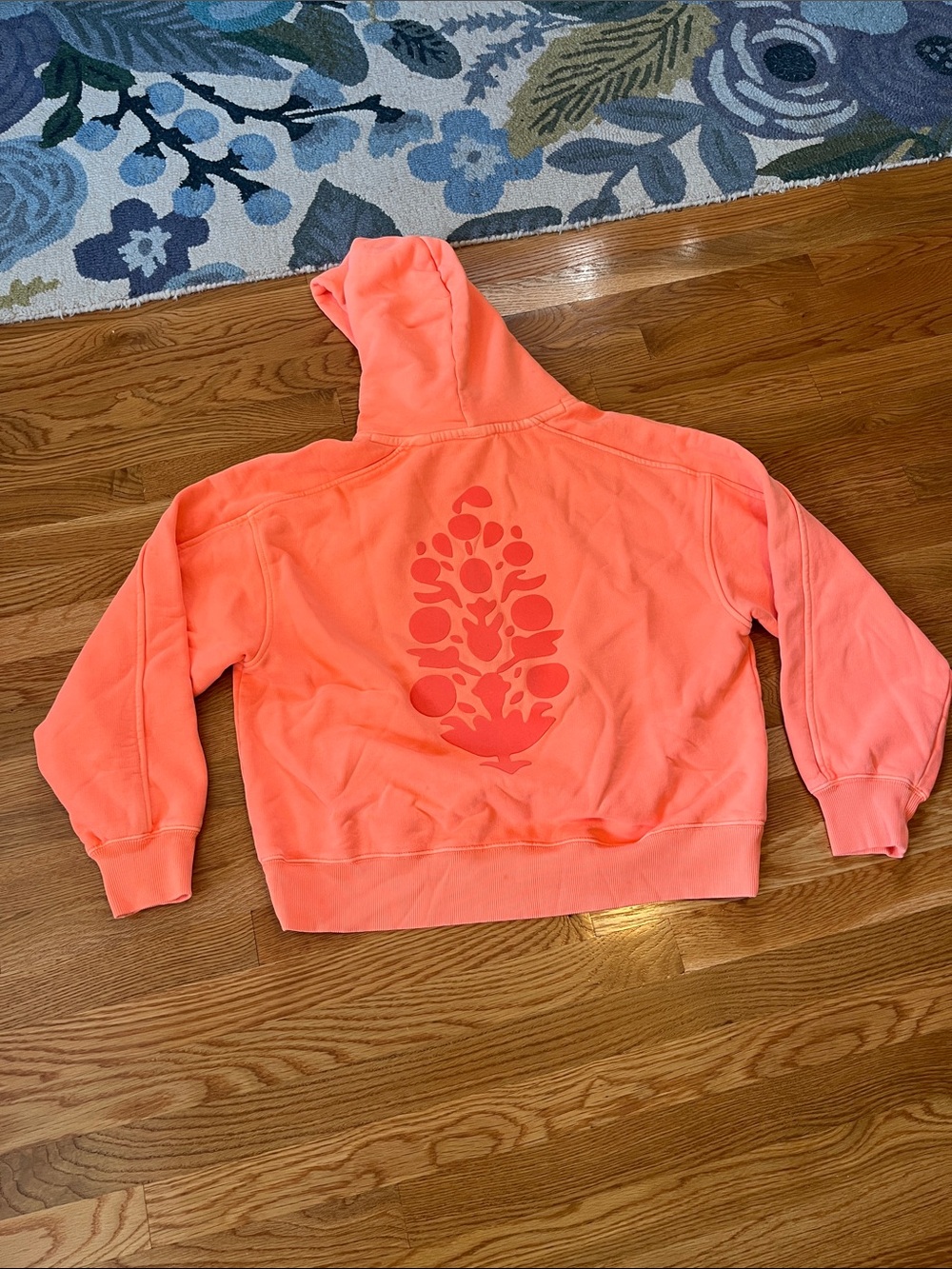 Free People Movement A Cut Above Flocked  Buti Logo Hoodie Size Small NWOT - Picture 11 of 13